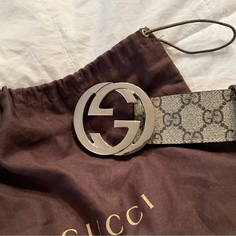 Gucci GG Supreme Unisex Leather Belt - Picture 1 of 7